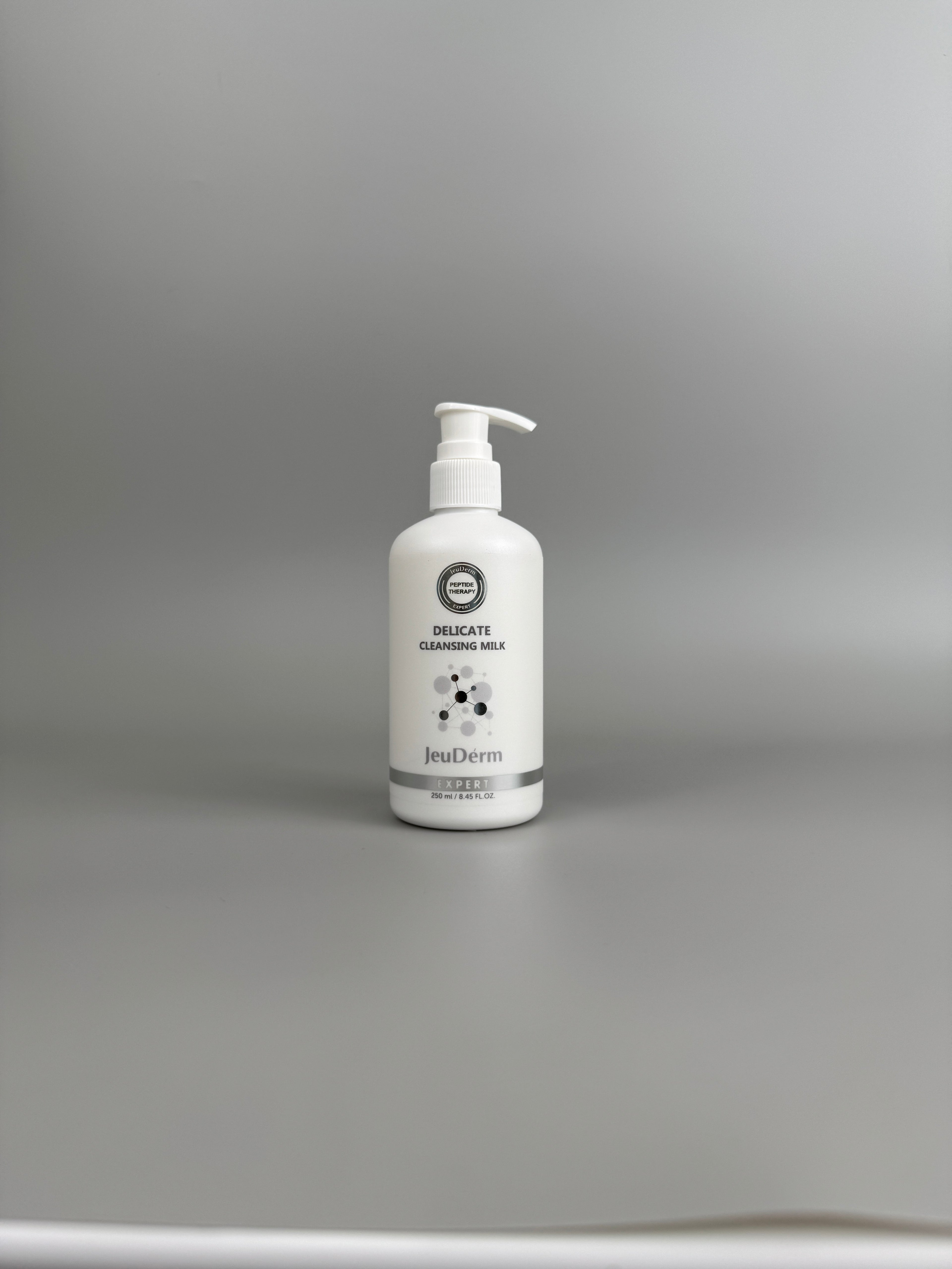 DELICATE CLEANSING MILK