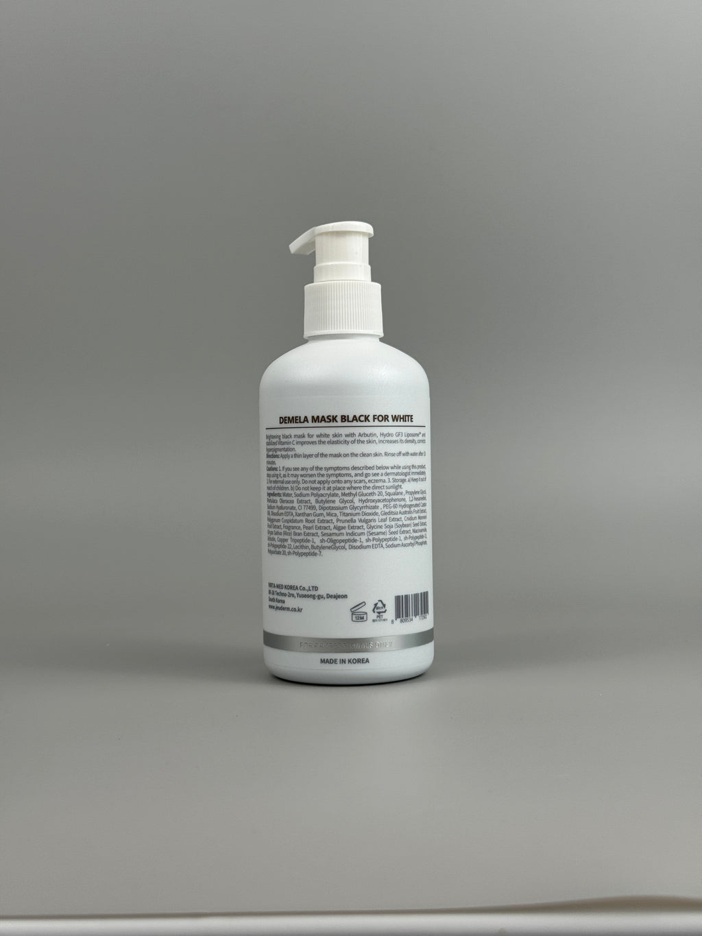 DEMELA MASK BLACK FOR WHITE